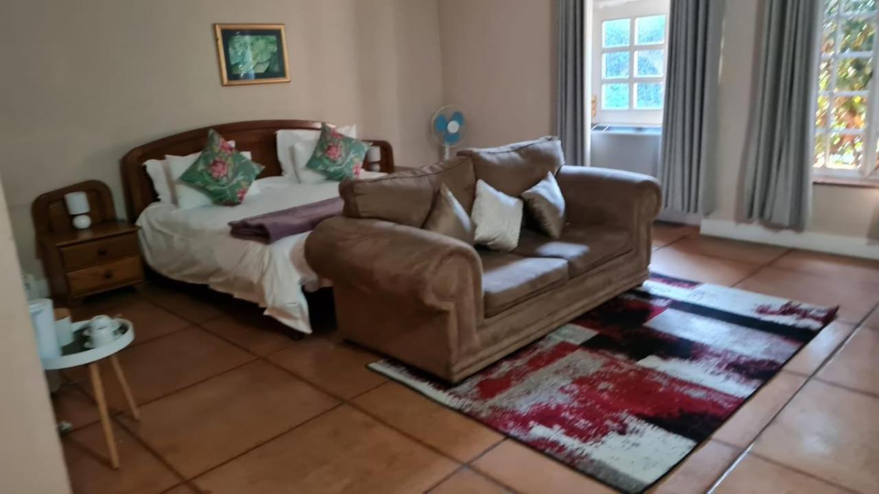 יוהנסבורג The Hertford Country Hotel מראה חיצוני תמונה