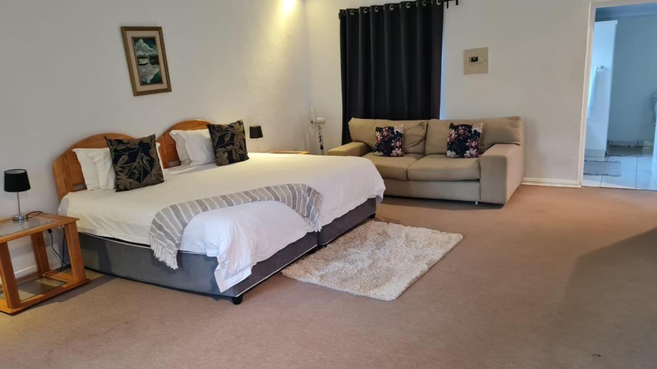 יוהנסבורג The Hertford Country Hotel מראה חיצוני תמונה